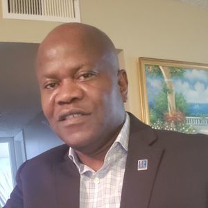 Meet your Posher, Peterson